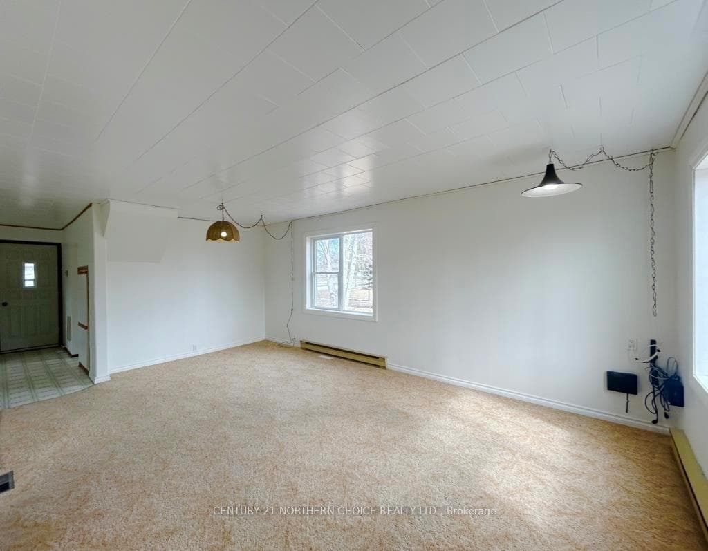308 Sixth Street West photo 12