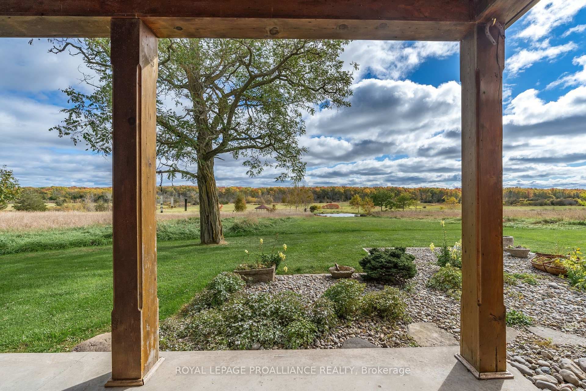591 Christian Road photo 31