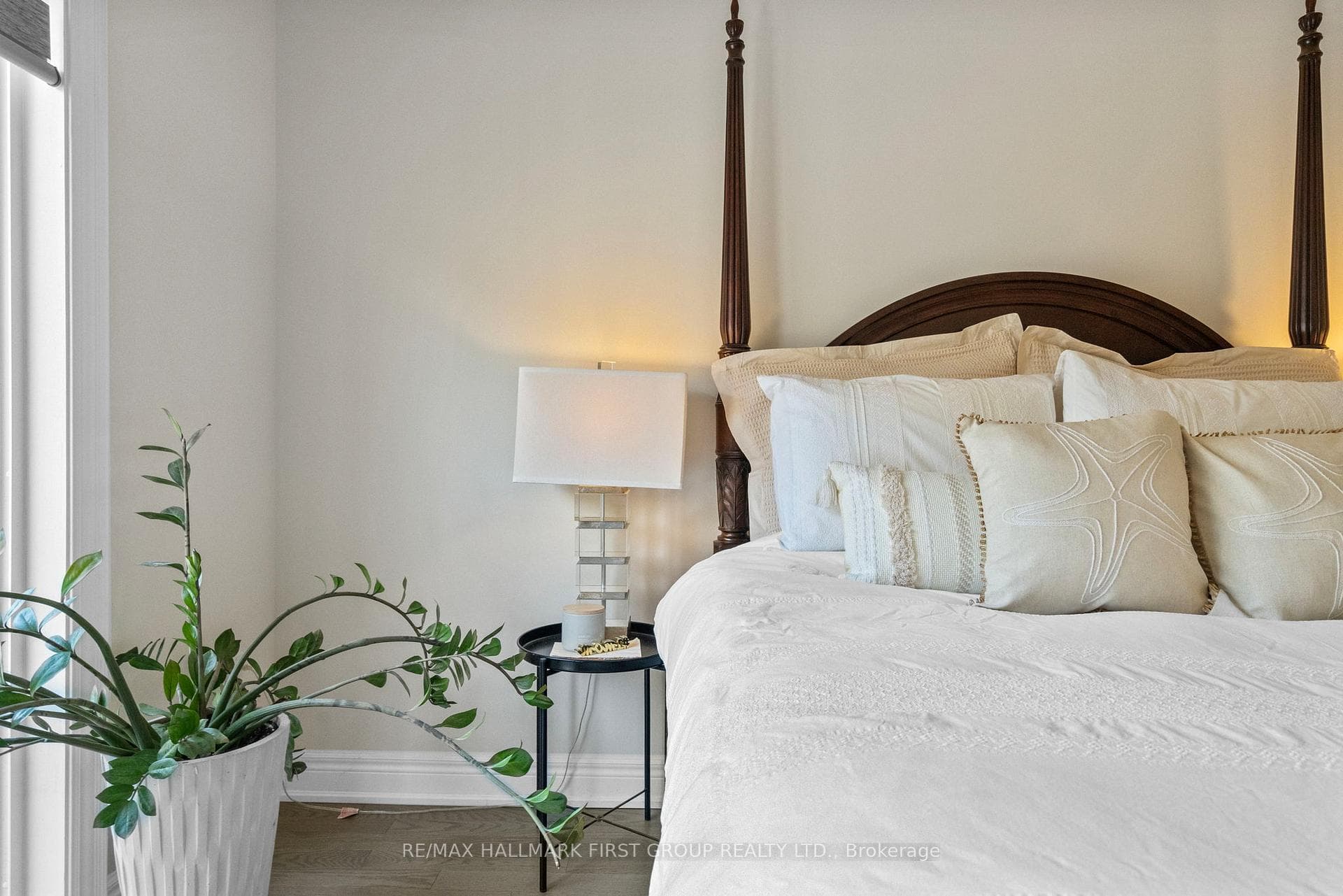 22 Phillipsen Way photo 26