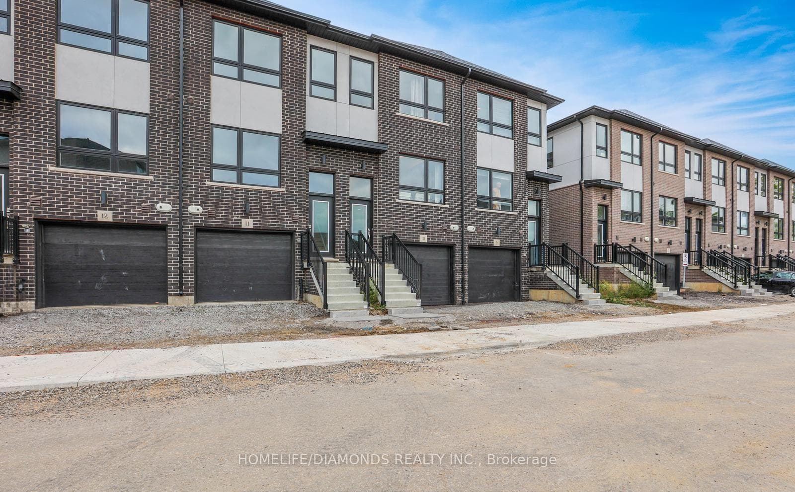 720 GREY Street Unit 10 photo 3