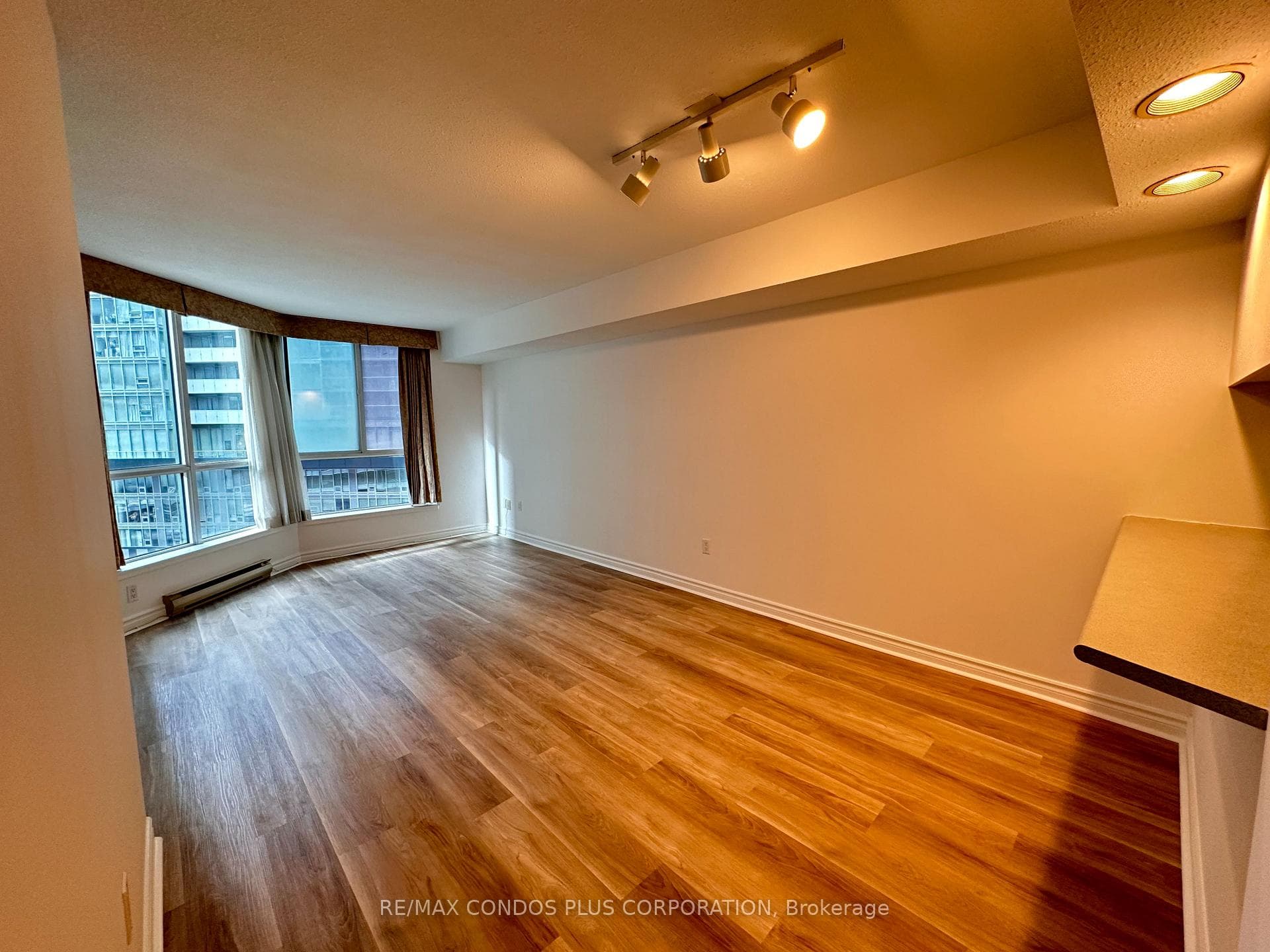 38 Elm Street Unit 601 photo 7