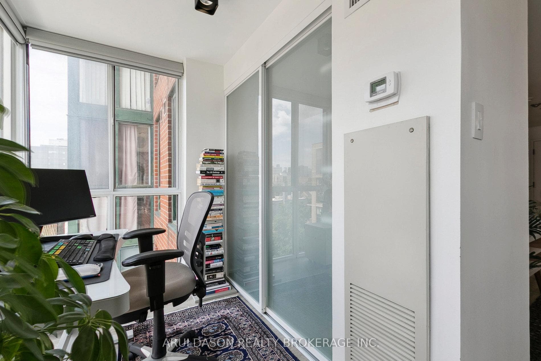801 King Street Unit 716 photo 18