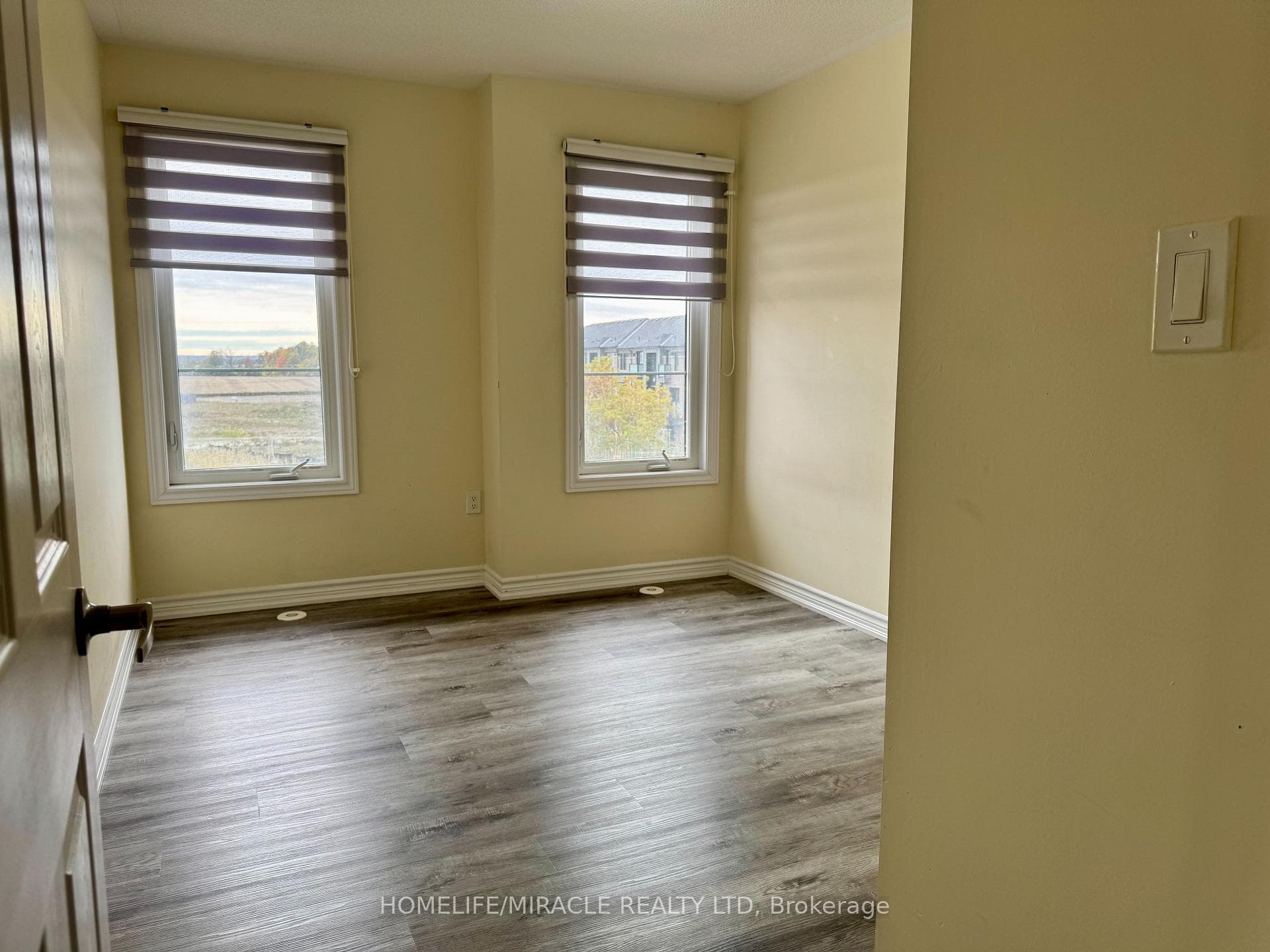 200 Veterans Drive Unit 5 photo 19