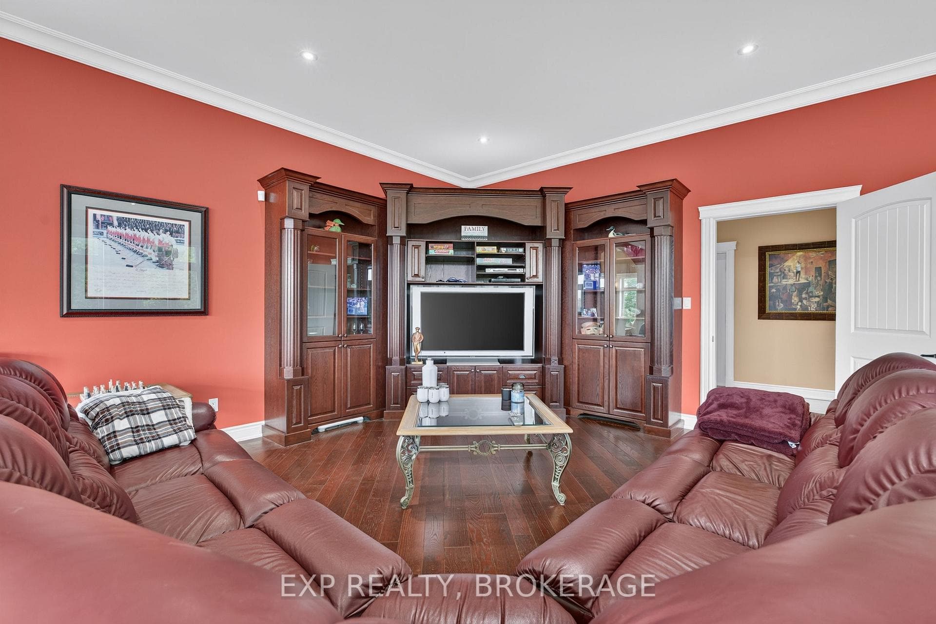 1190 BYRNE POINT Road photo 18