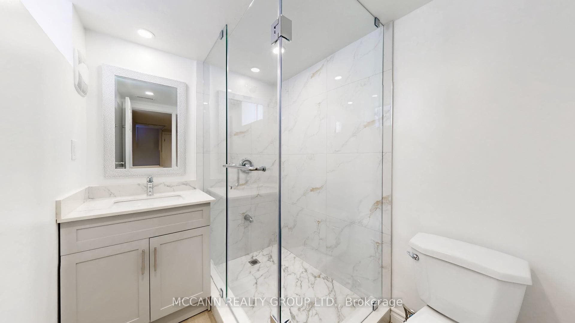 274 Boon Avenue photo 13