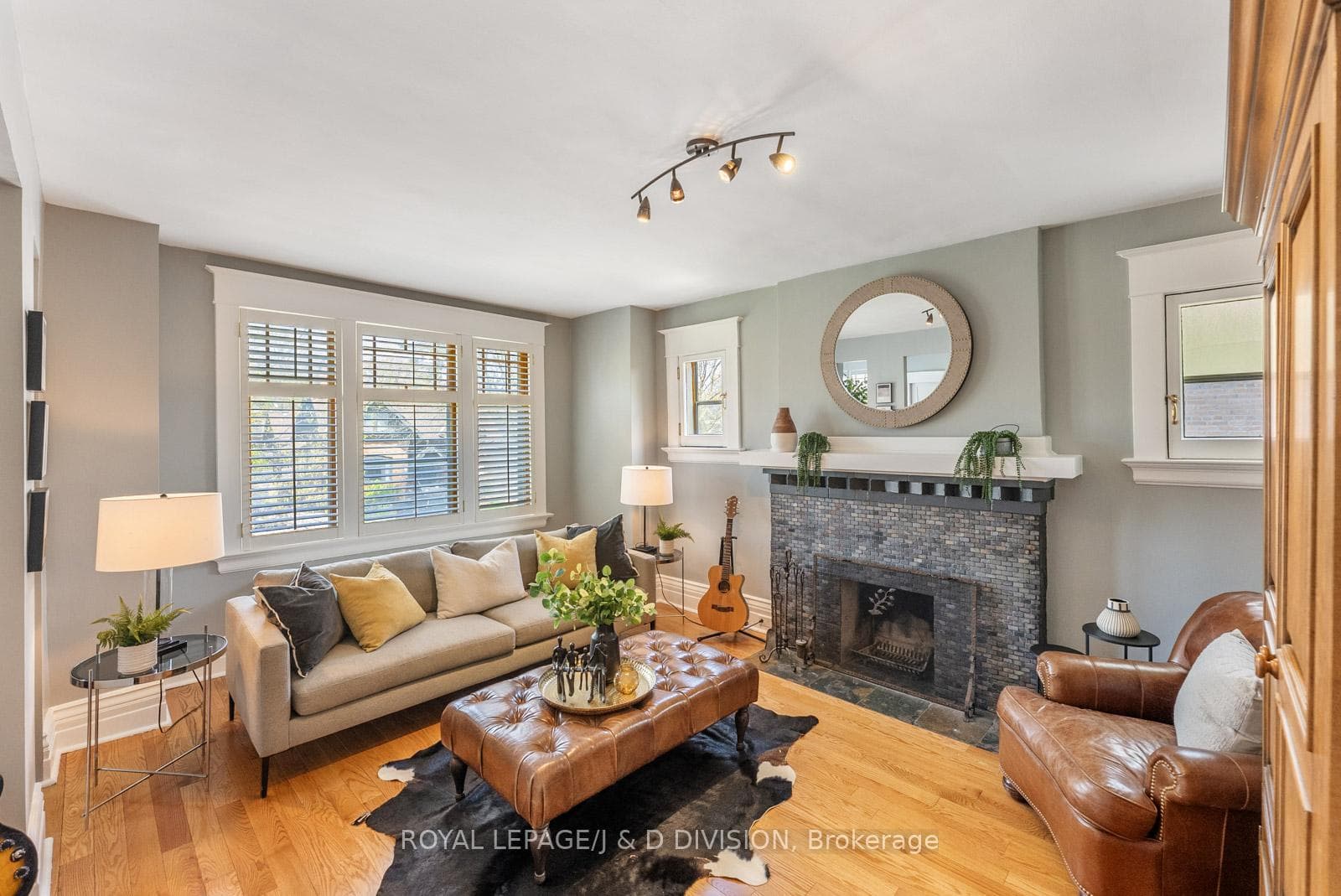 Upper Sitting Room