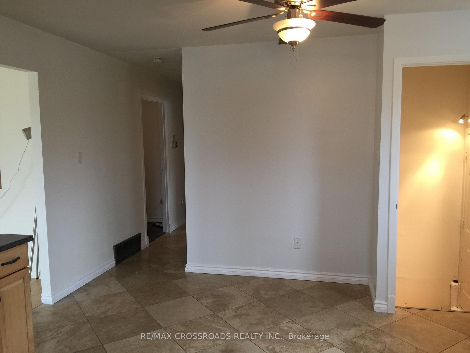 11 Lawnhurst Drive photo 2