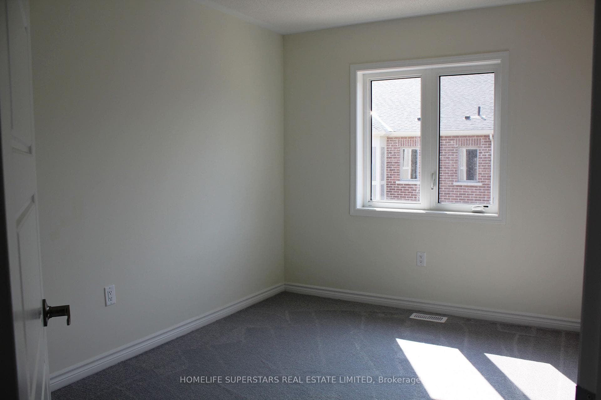 3233 Turnstone Boulevard photo 10