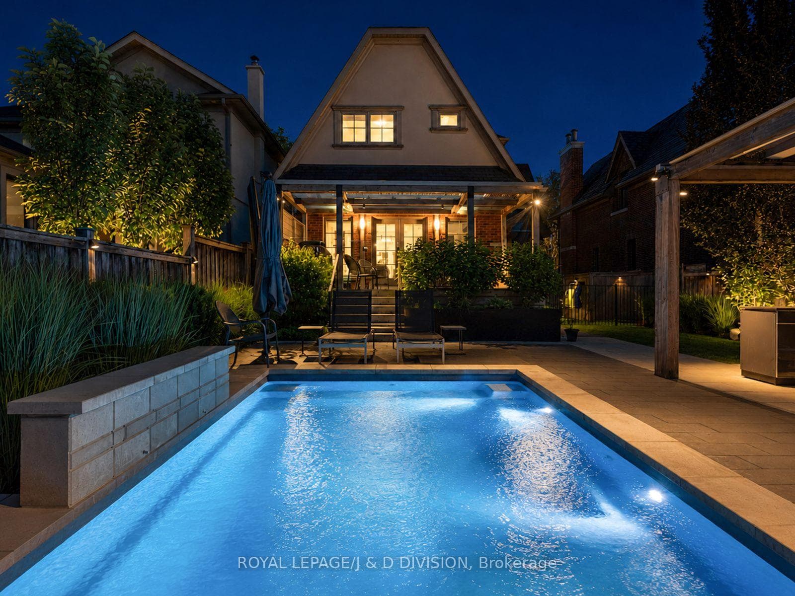 146 Glenvale Boulevard photo 43