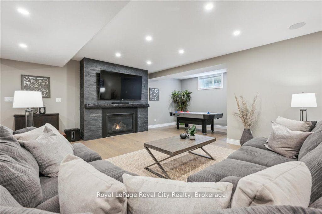 51 Ariss Glen Drive photo 25