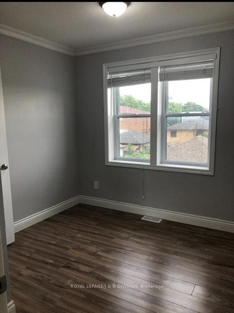 79 Powell Road Unit Upper photo 9