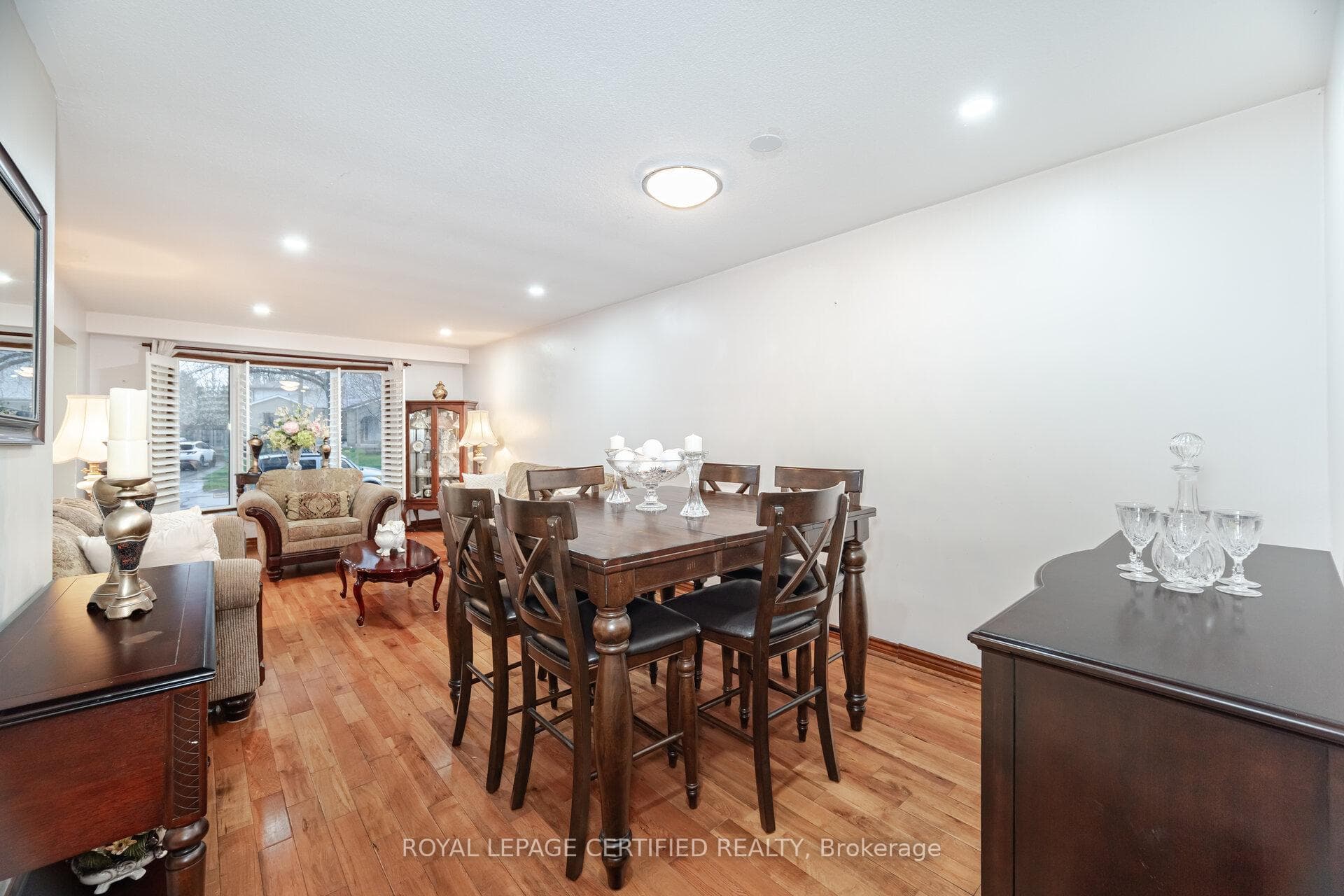 542 Lana Terrace photo 11