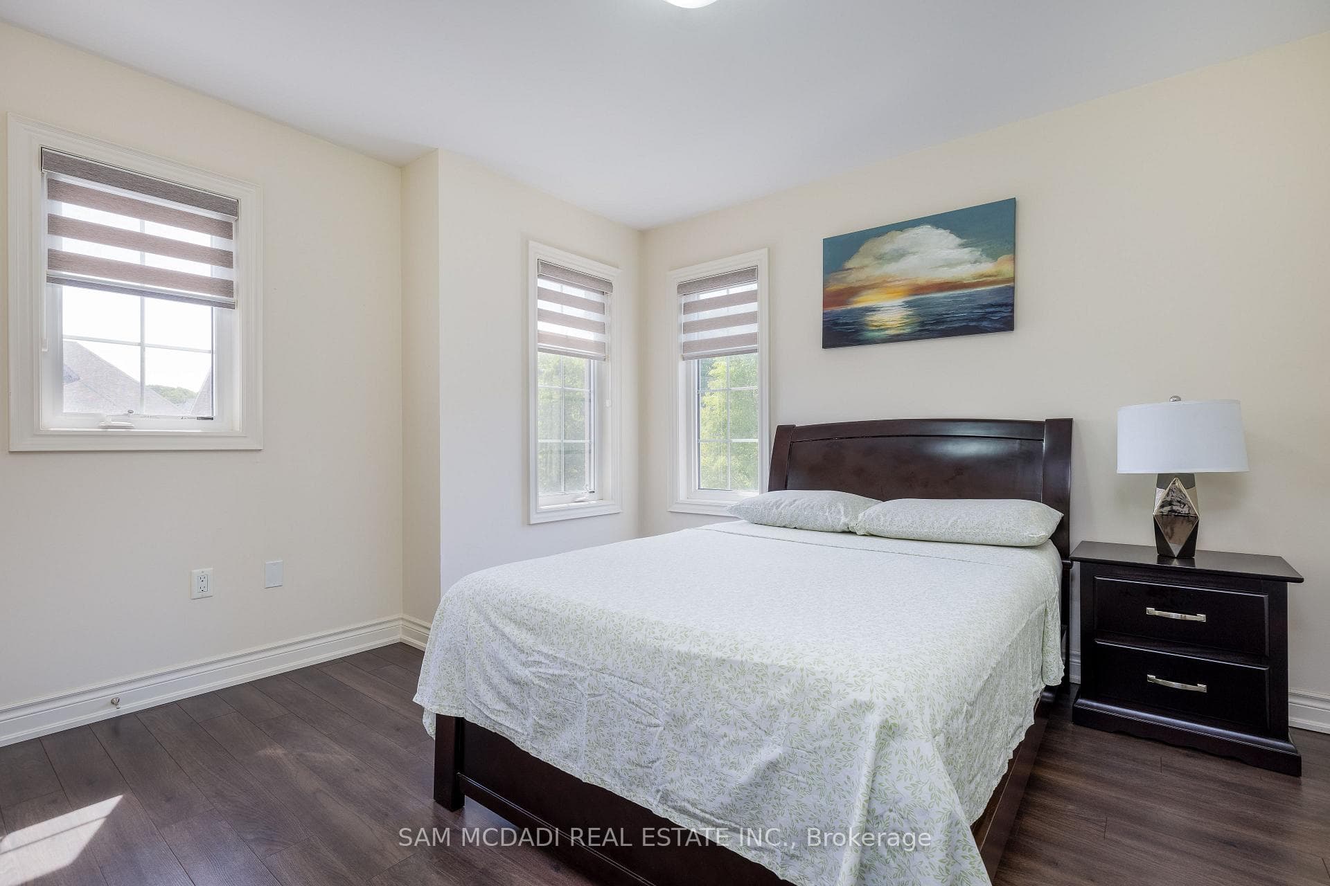 17 Mugford Crescent photo 31