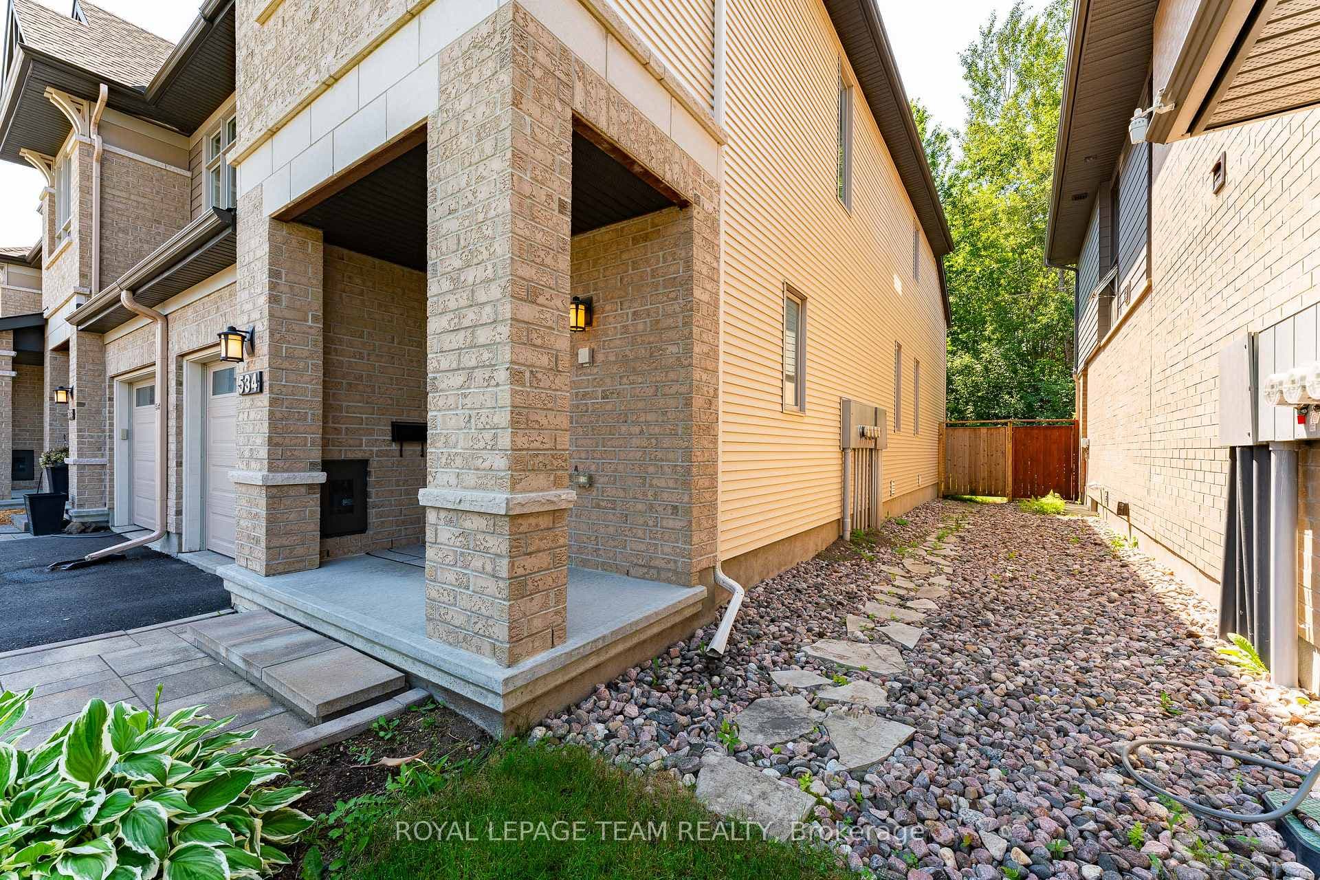 534 STARGAZER Crescent photo 43