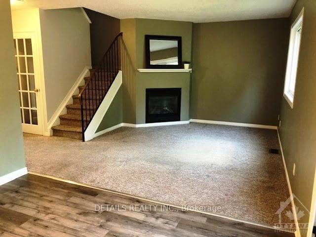 552 SEYTON Drive photo 7