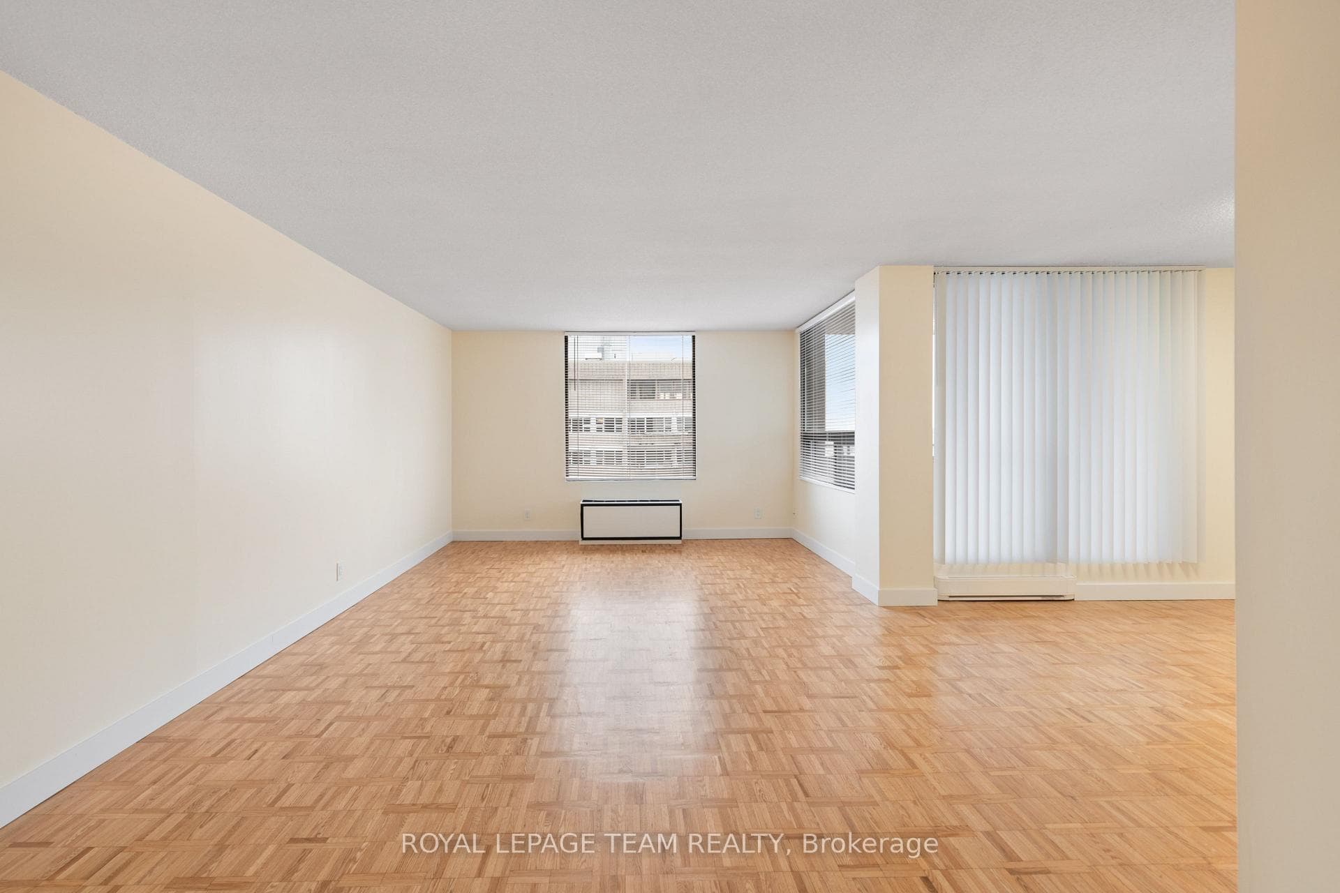 40 ARTHUR Street Unit 901 photo 7