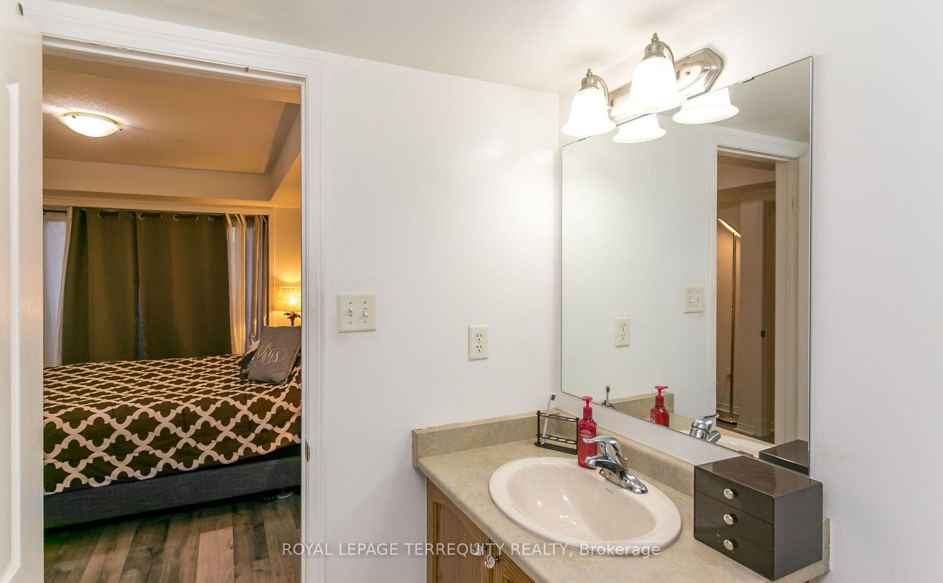 3250 Bentley Drive Unit 13 photo 12