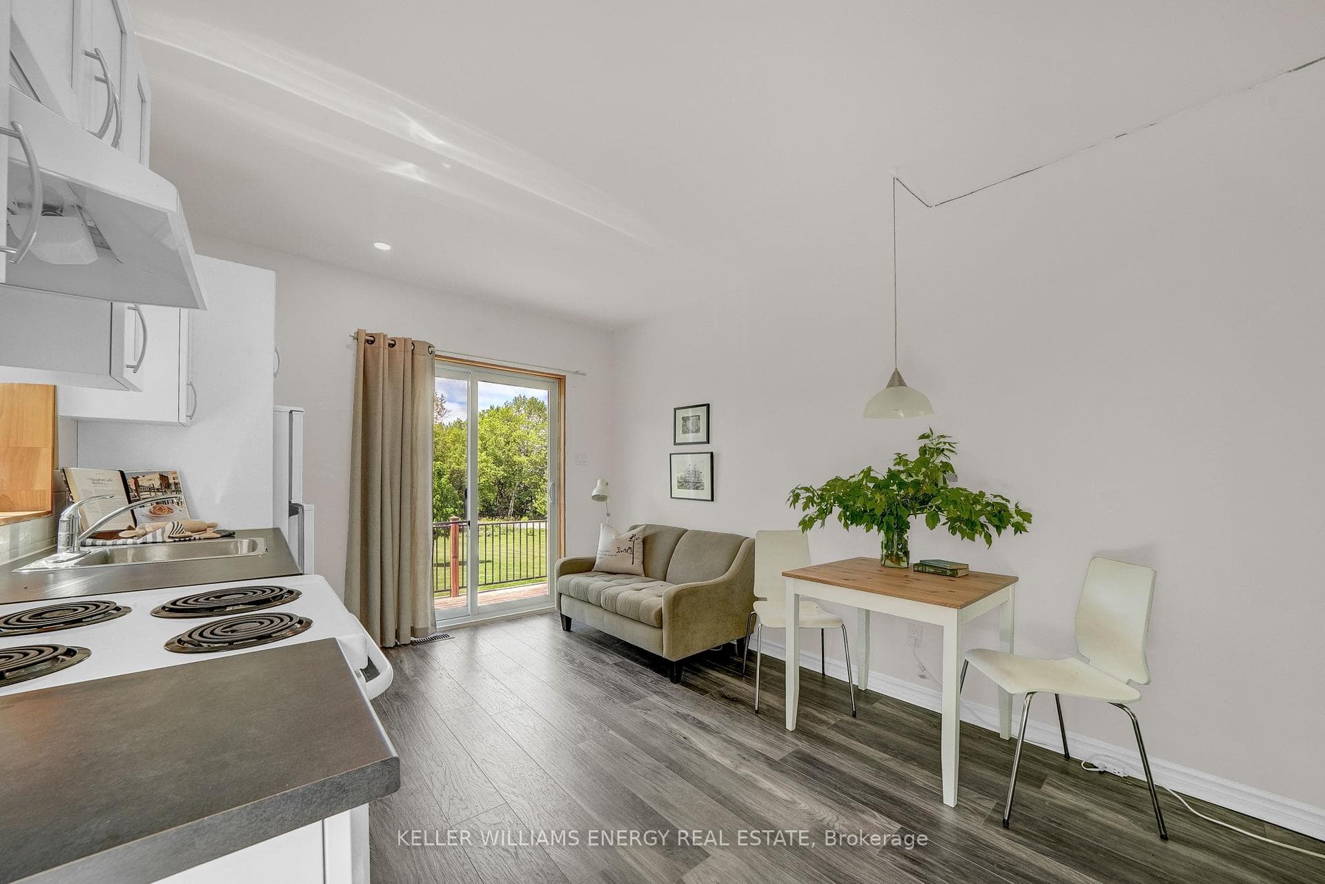 326 Cressy Bayside Road photo 34