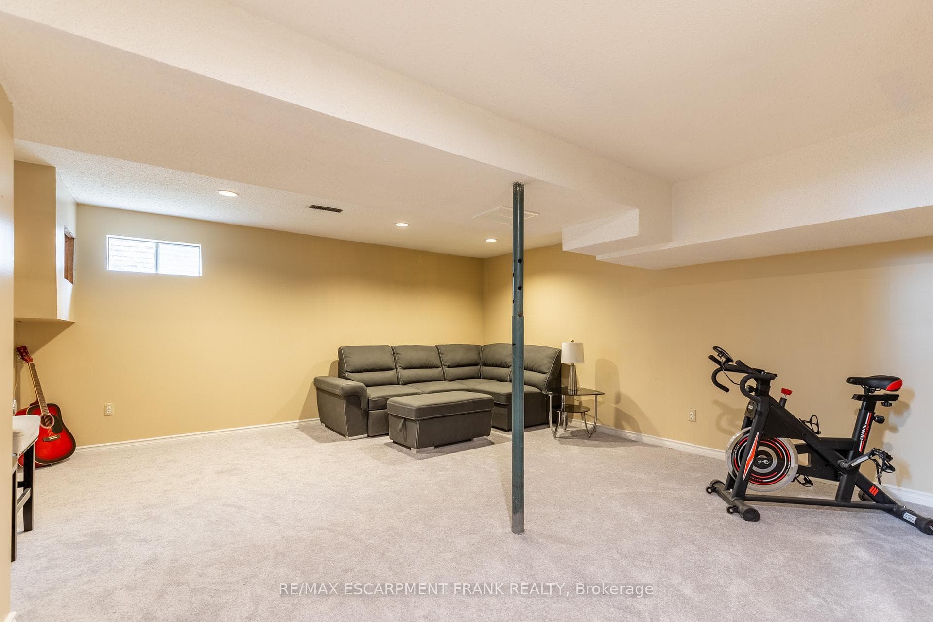 131 Forest Road photo 32