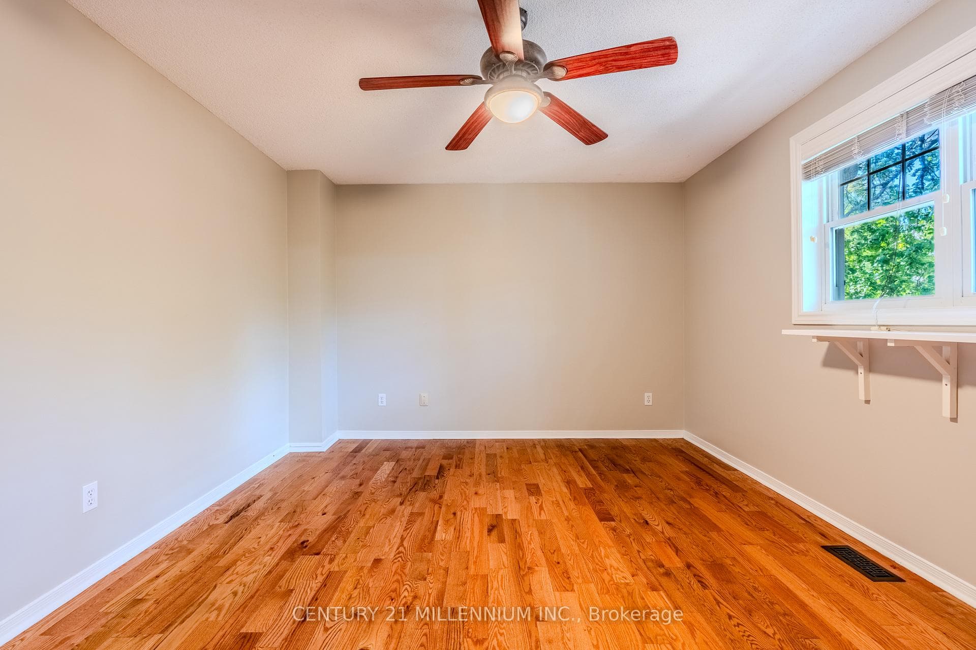 60 Ofield Road photo 18