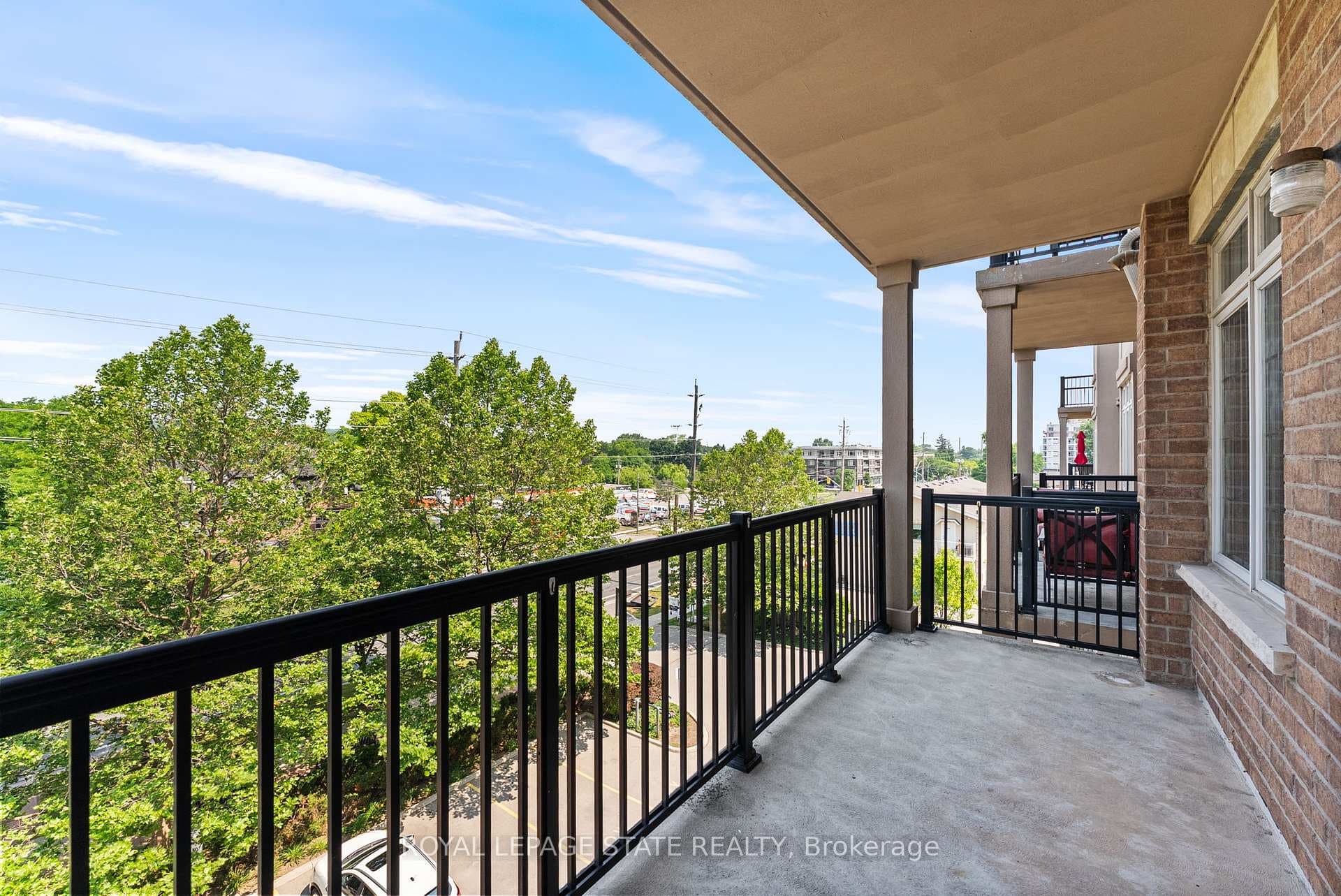 396 Plains Road photo 19