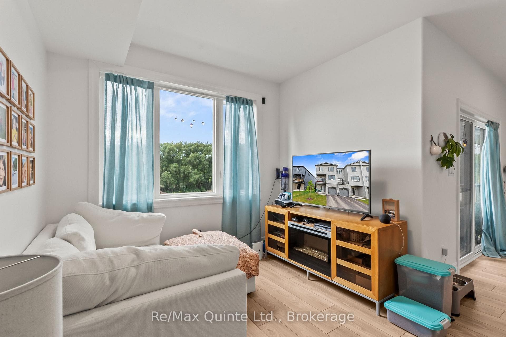 107 Buchanan Avenue photo 17