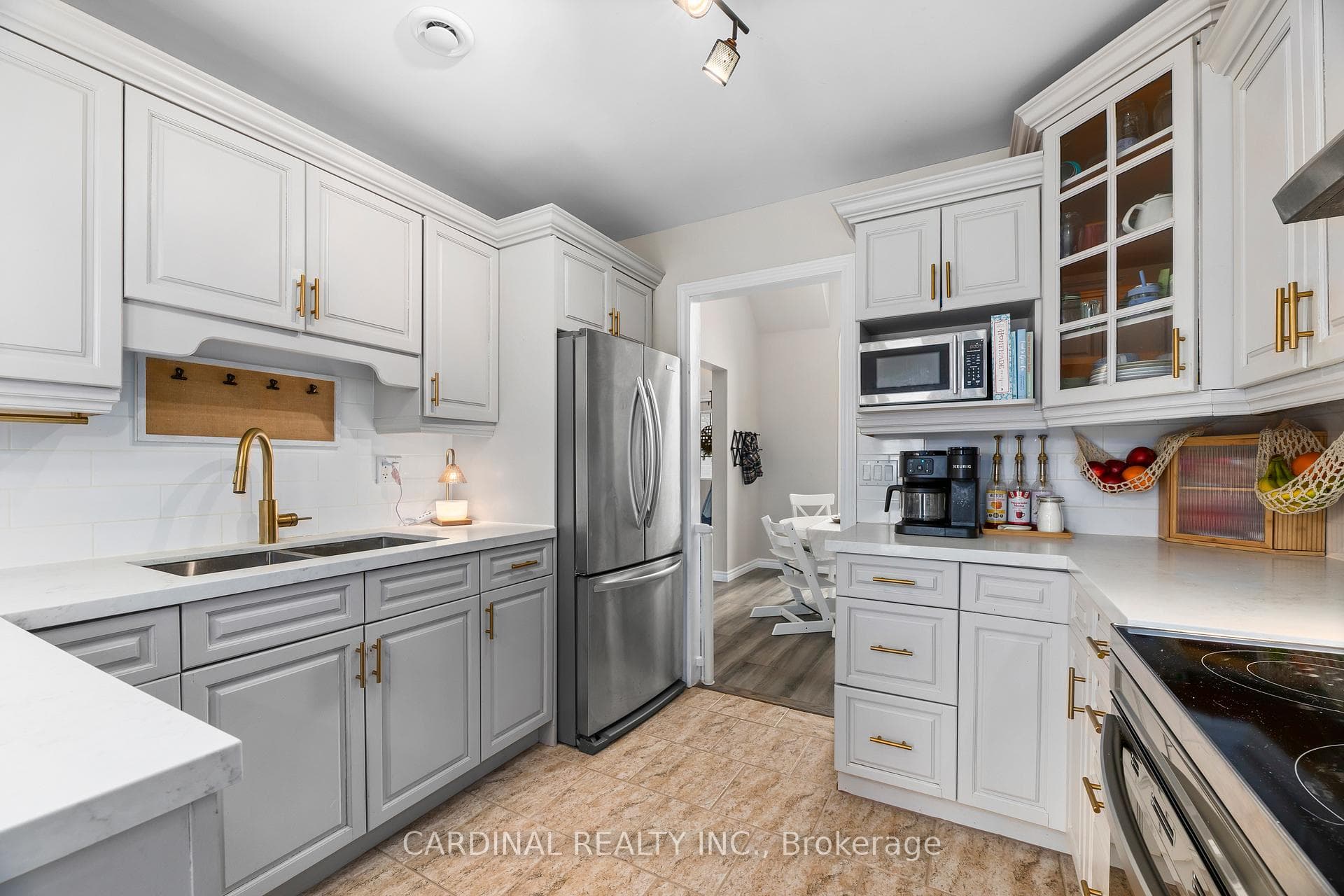 241 Archer Road photo 22