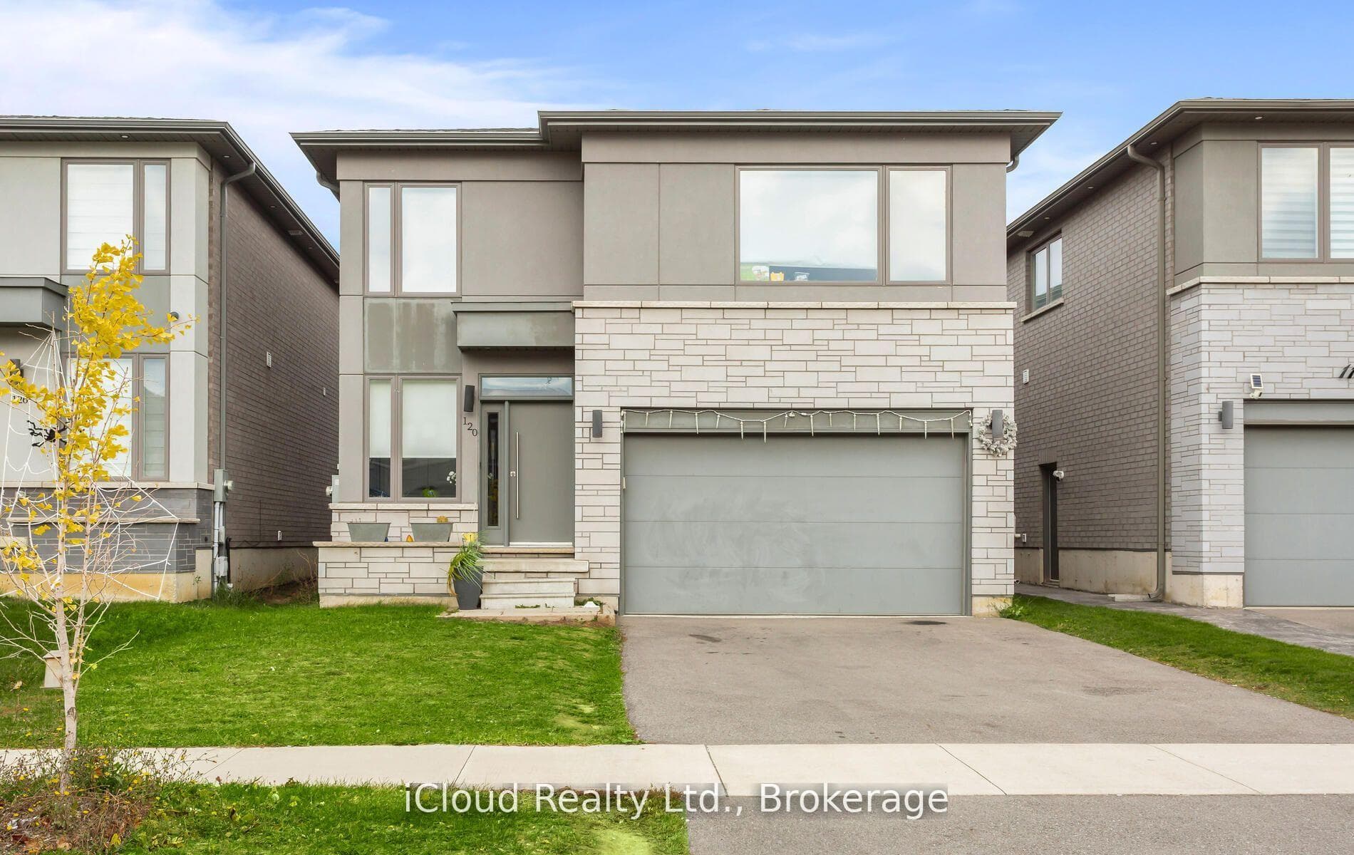120 Bedrock Drive photo 1