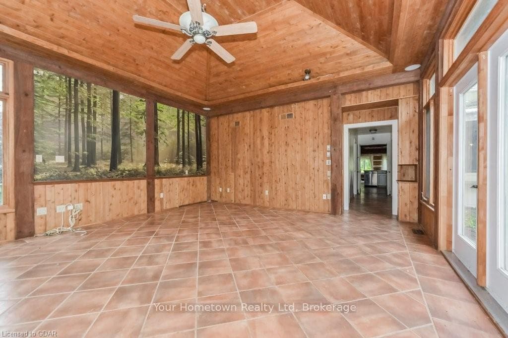 619 ORANGEVILLE Road photo 11