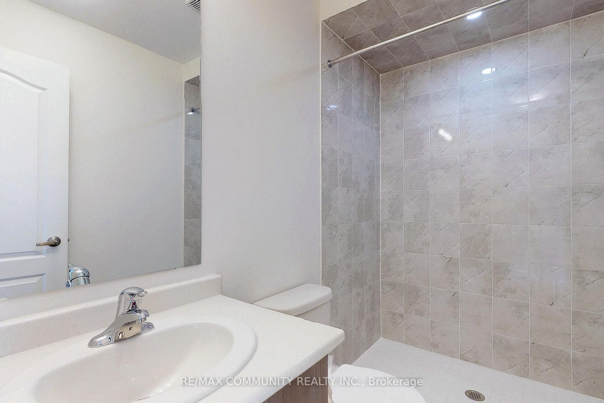 1440 Coral Springs Path photo 29