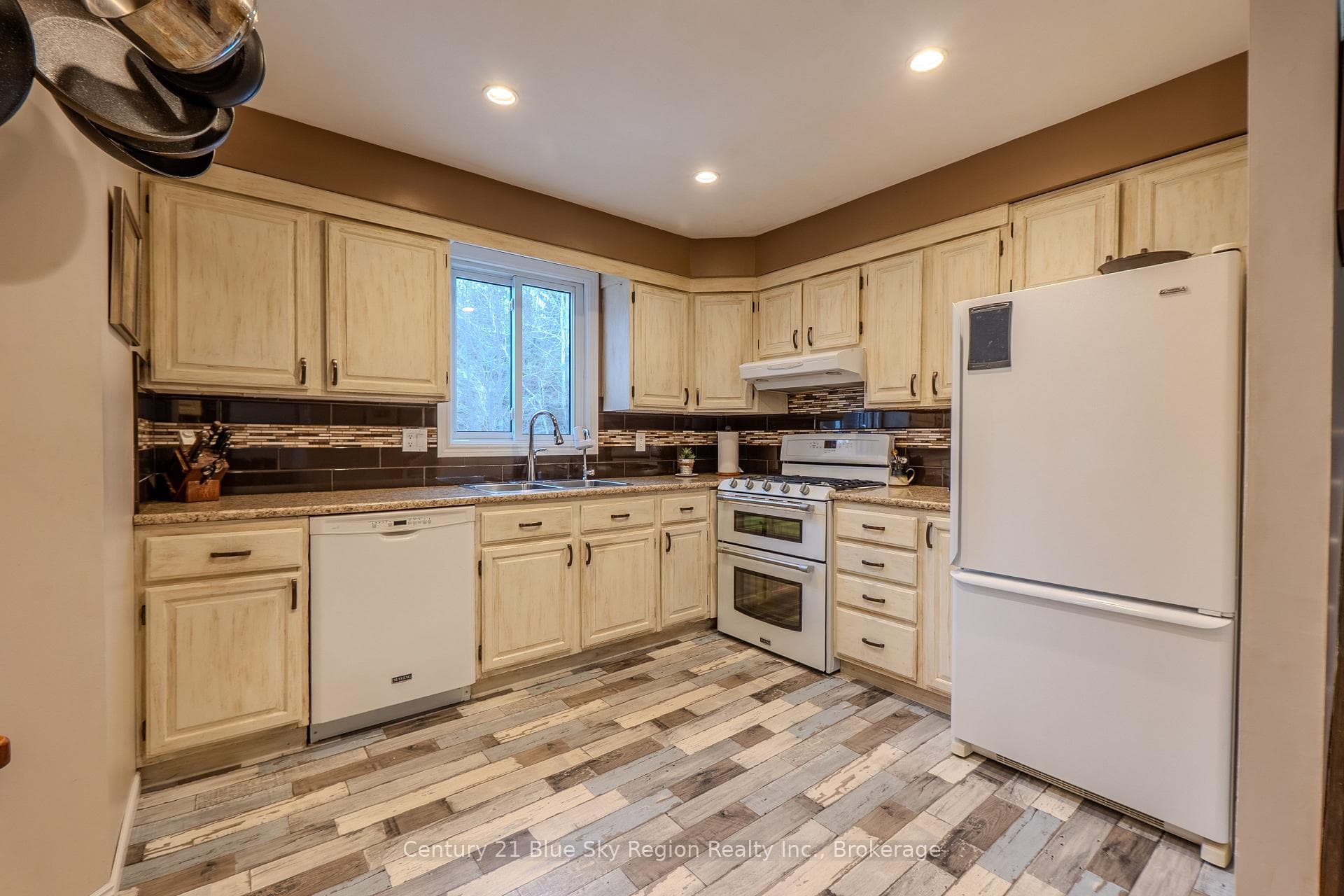 22 Canyon Court photo 14