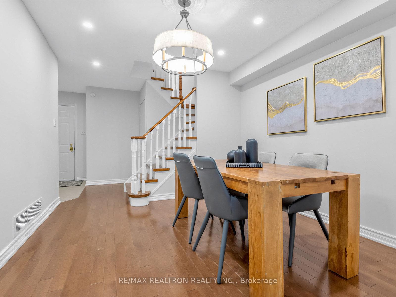 180 Observatory Lane photo 11