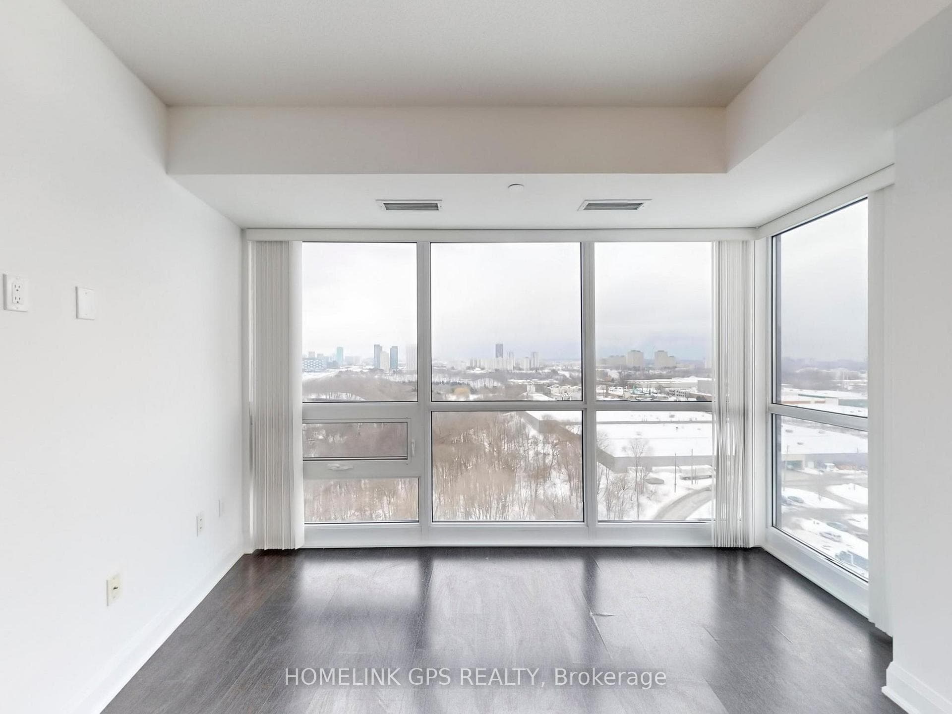 160 Vanderhoof Avenue Unit 1505 photo 7