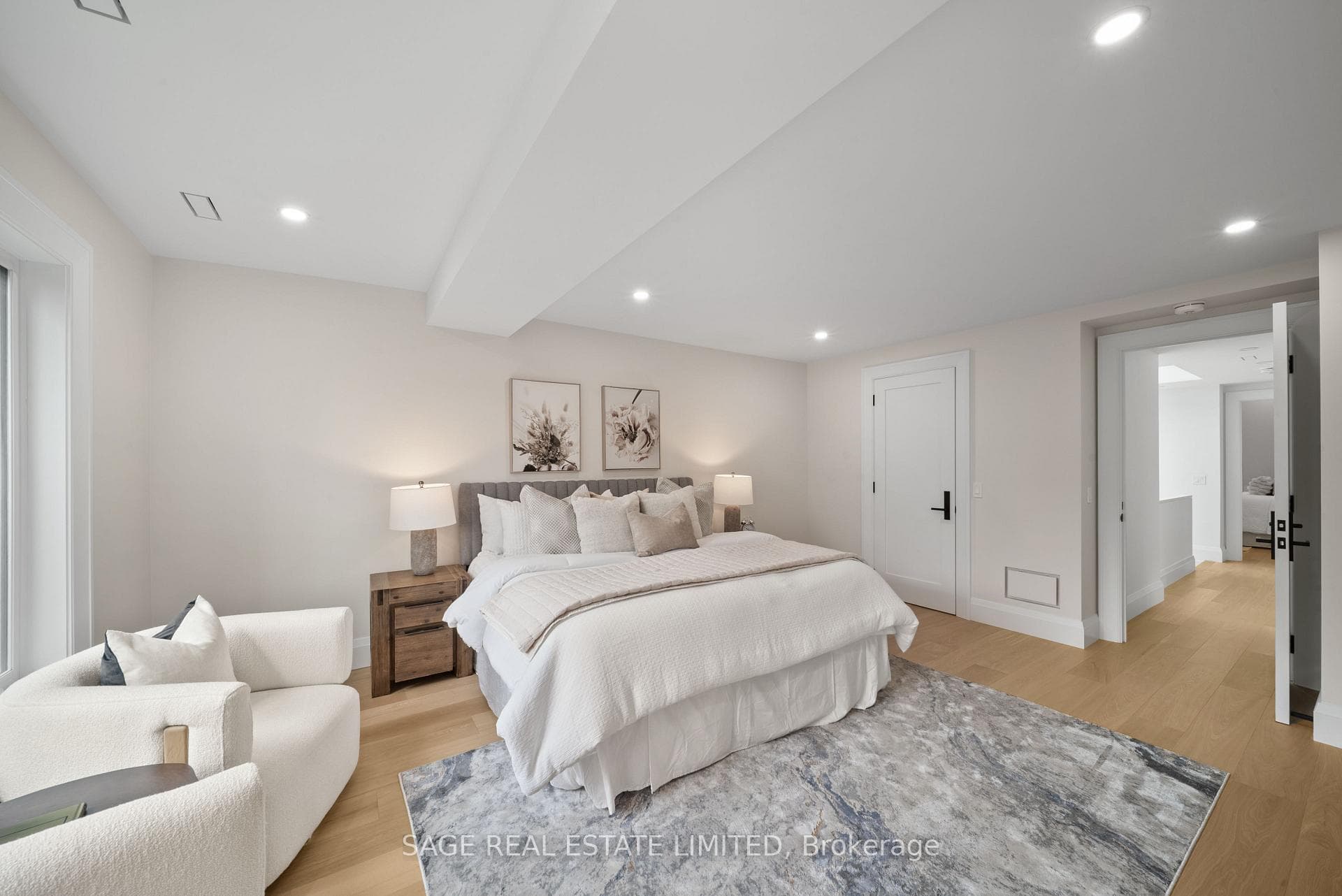 116 Lee Avenue photo 23