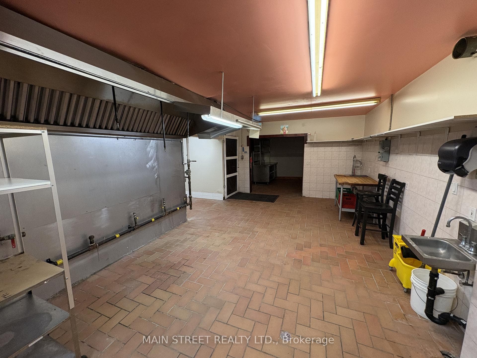 280 Bells Lane photo 10