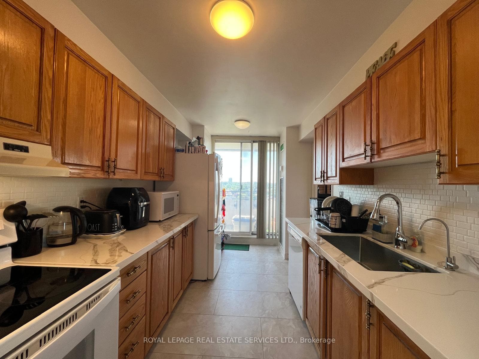 1300 Mississauga Valley Boulevard Unit 902 photo 2
