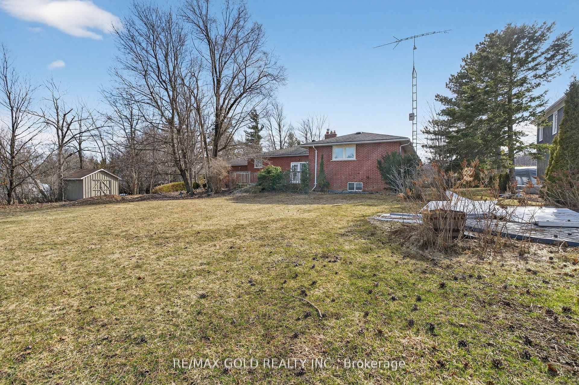 14811 Creditview Road photo 26