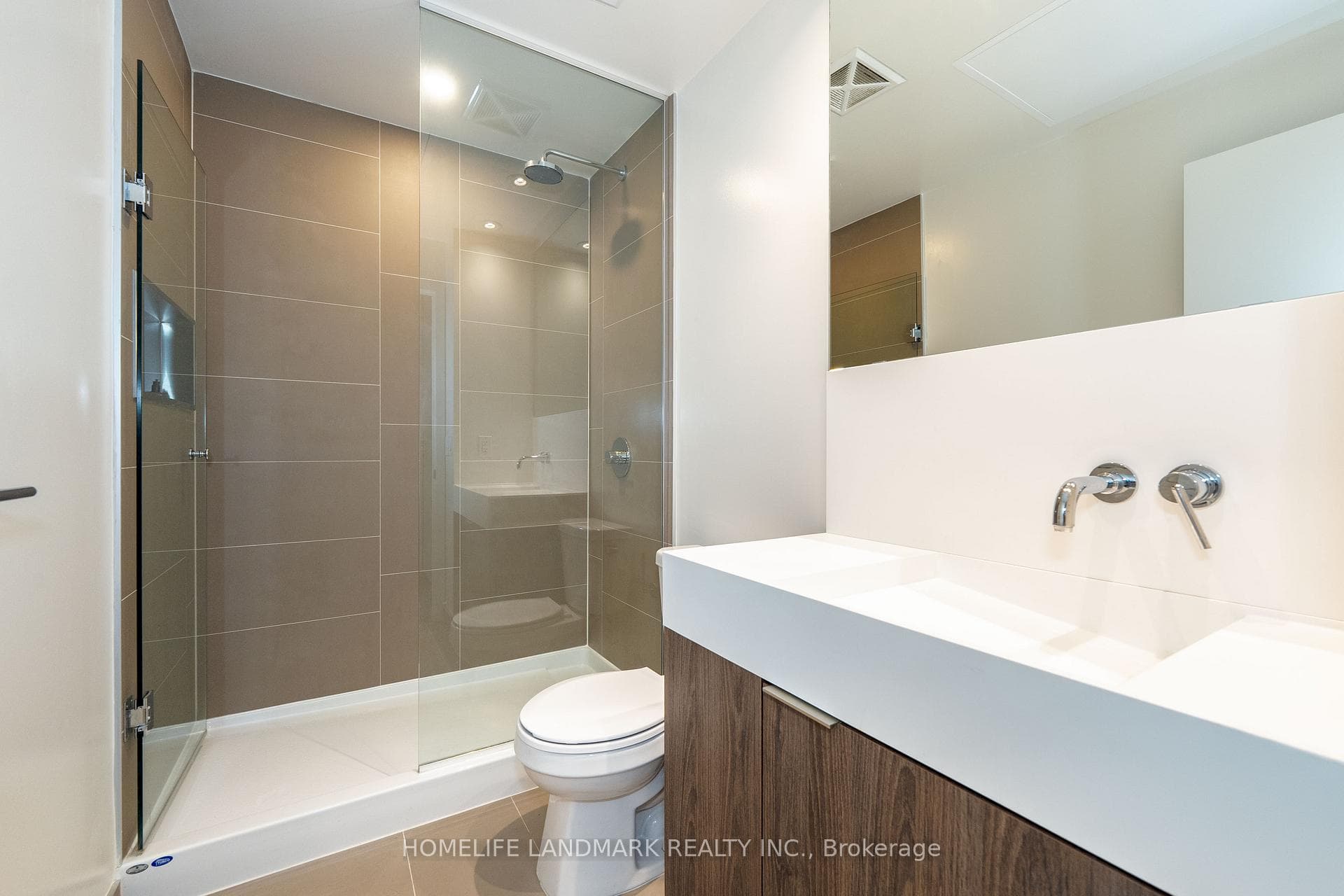 15 Lower Jarvis Street Unit 2013 photo 9
