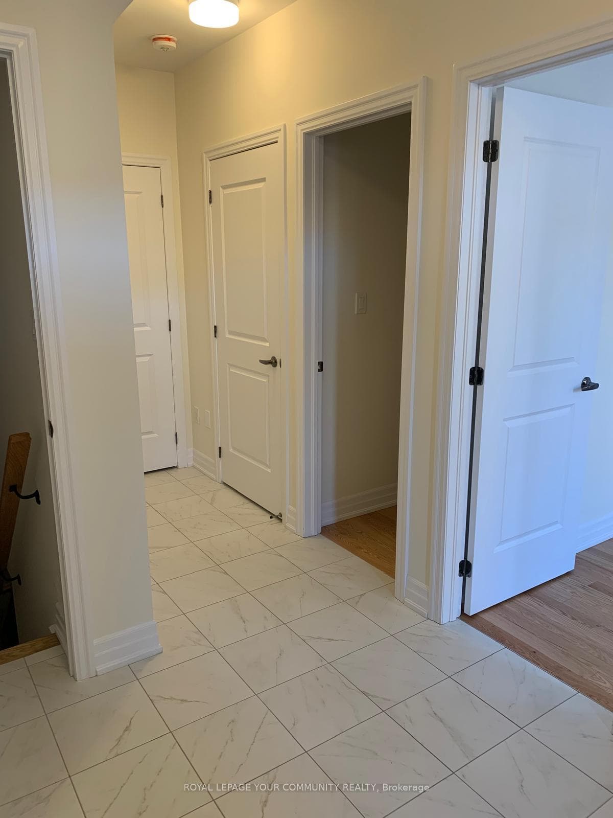 23 Amherst Circle Unit 20 photo 9