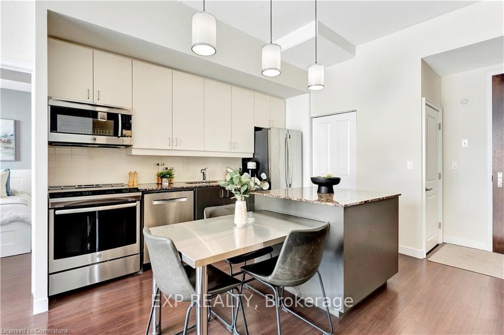 191 King Street Unit 701 photo 9