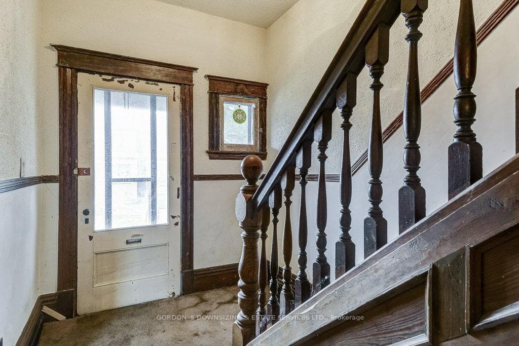 133 Homewood Avenue photo 7