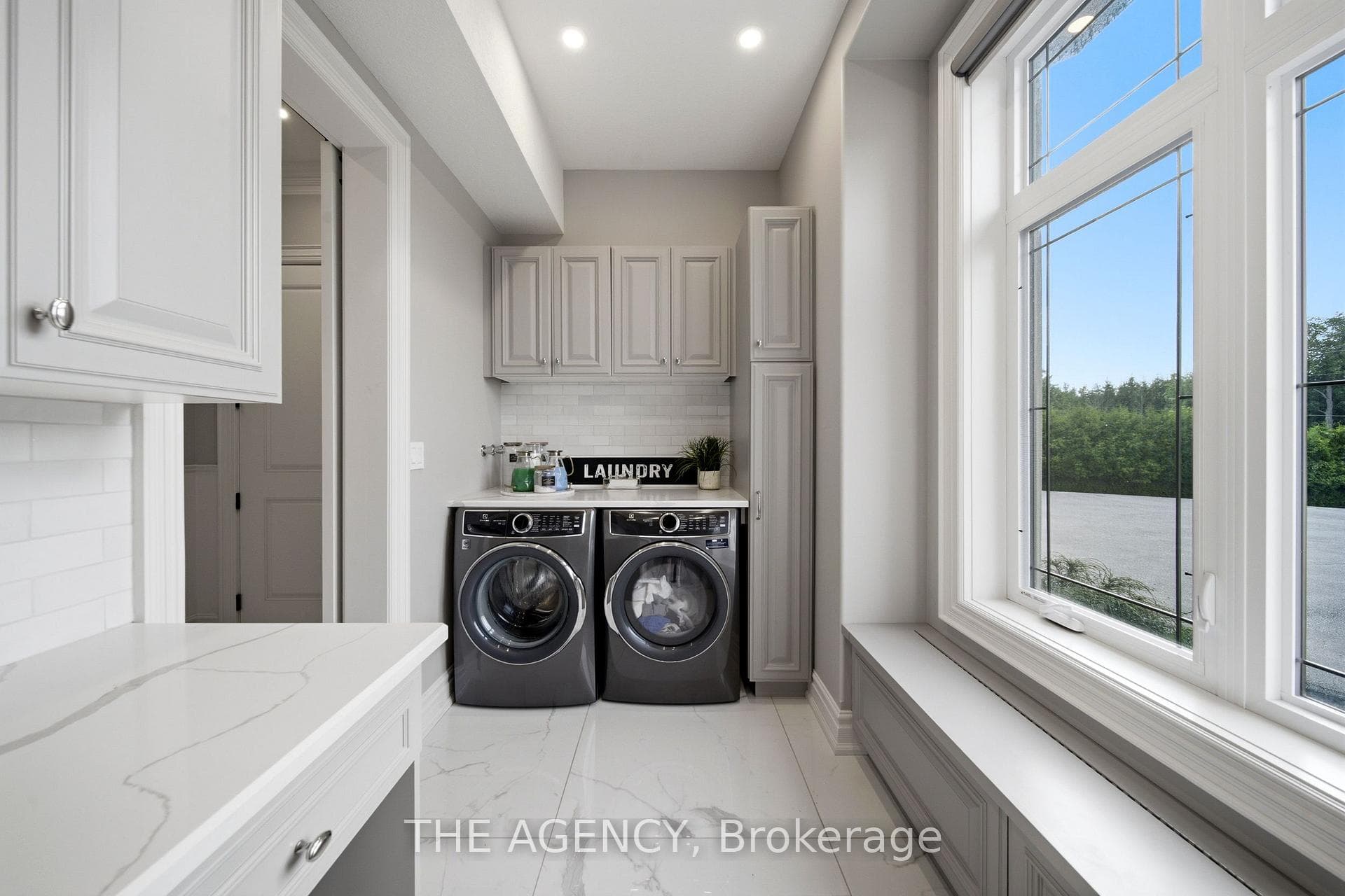 7009 Wellington Road photo 21