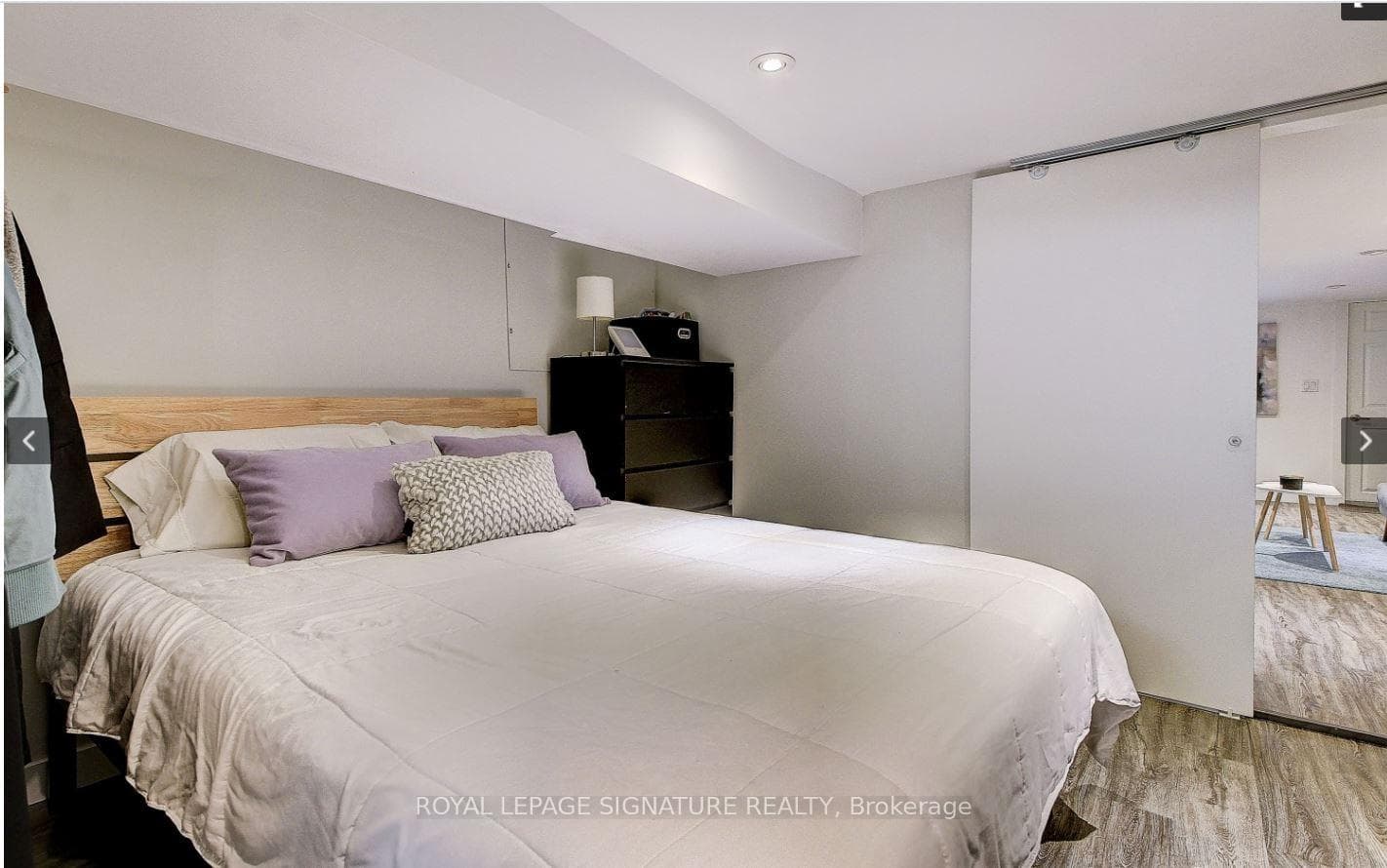 216 Milverton Boulevard Unit Bsmt photo 5