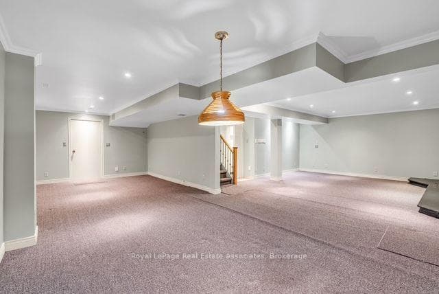 2529 Claymore Crescent photo 34