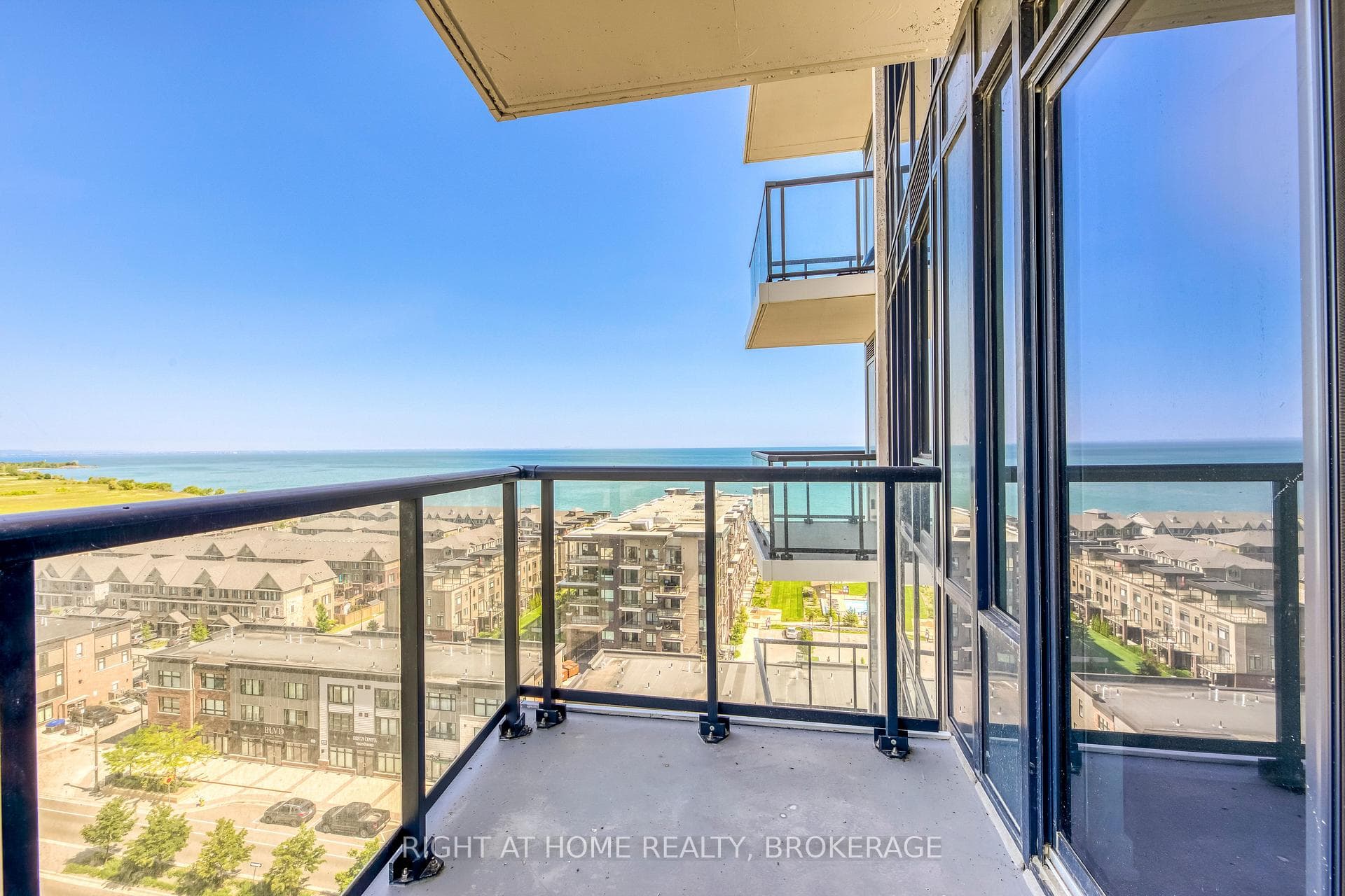 385 Winston Road Unit 1103 photo 11