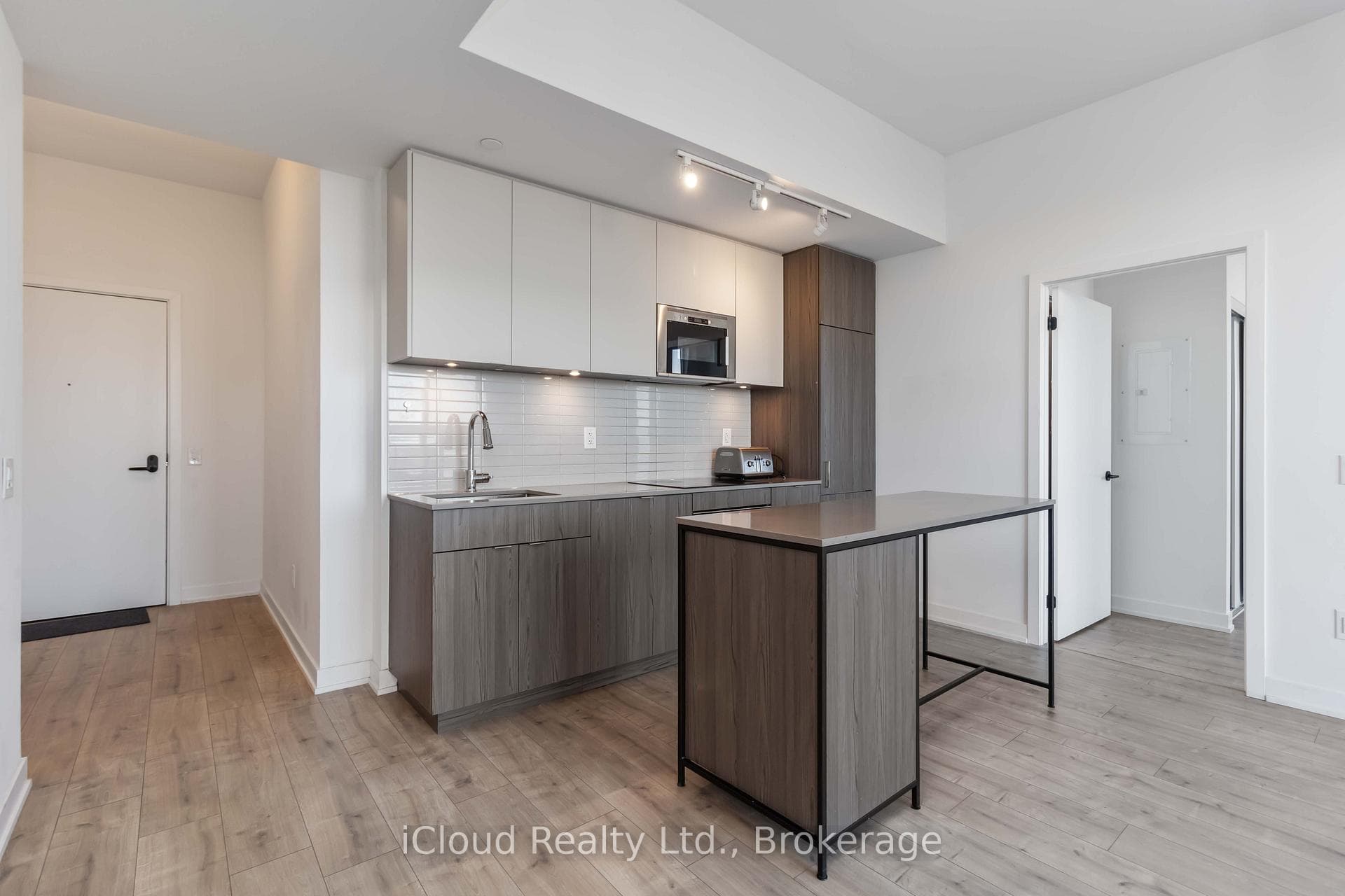 220 Missinnihe Way Unit 501 photo 7