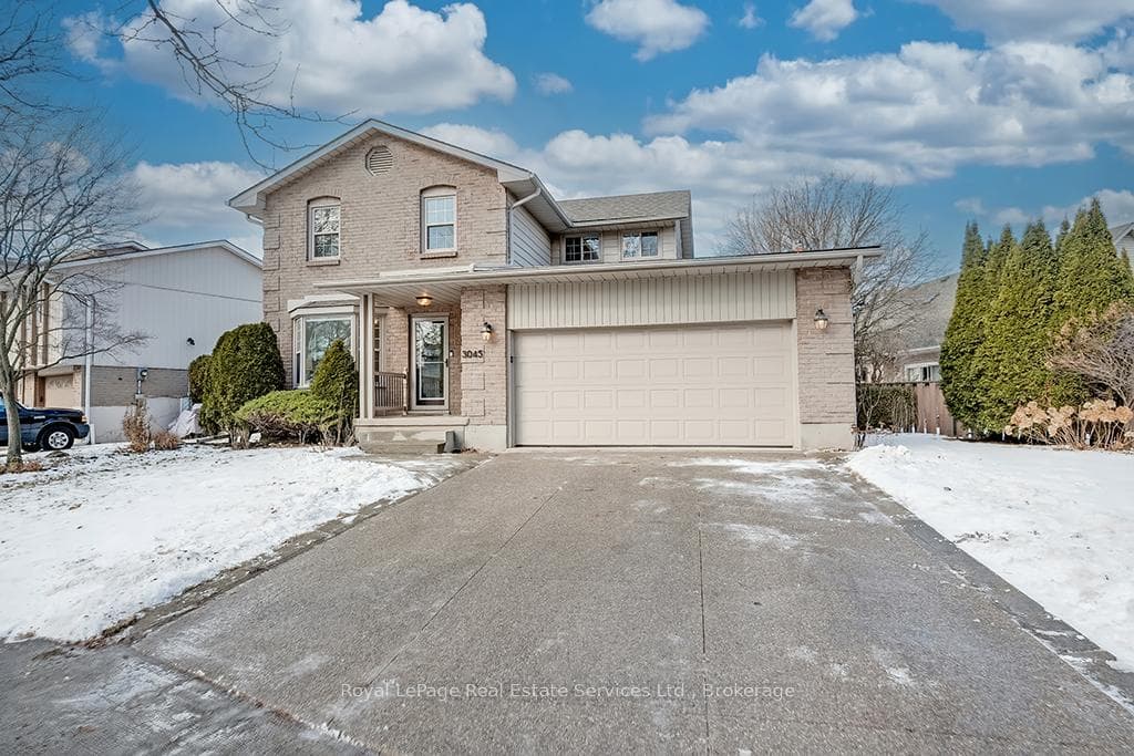 3045 Viewmount Road photo 2