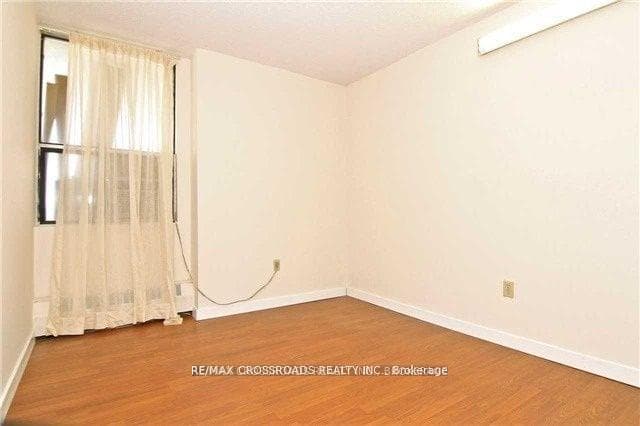 45 Sunrise Avenue Unit 901 photo 17