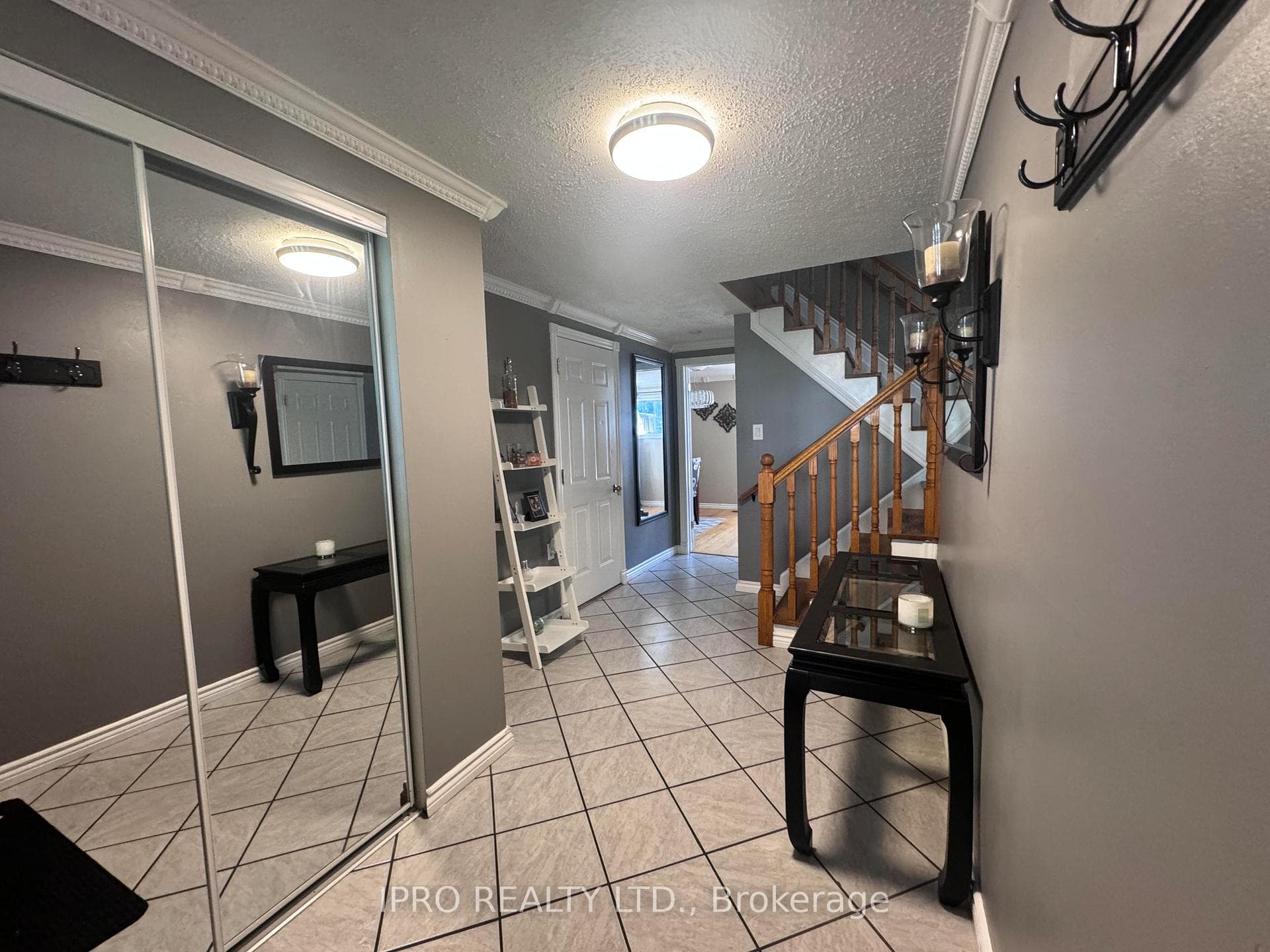 333 Simon Street photo 5