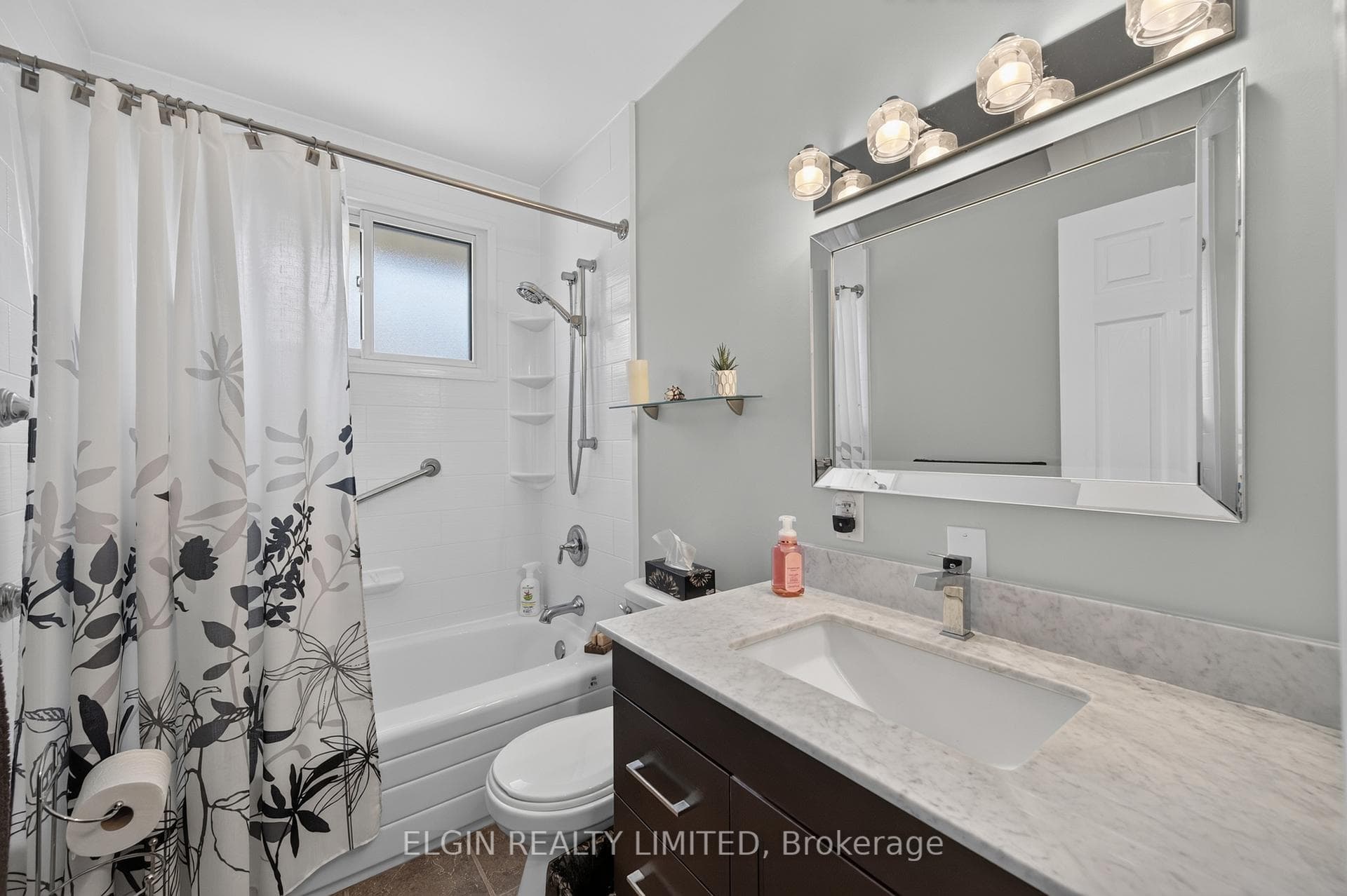 14 Raven Avenue photo 25